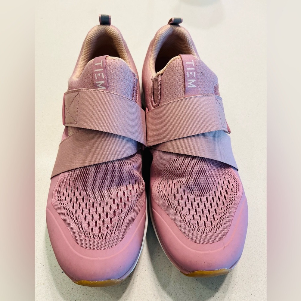 TIEMS SPIN SHOES